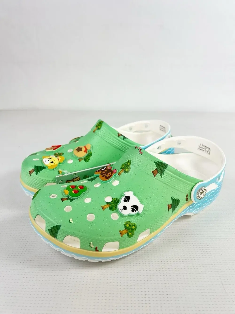 Crocs Classic Clog Animal Crossing (Kids) - 210113-90H - Size 6J - Brand New